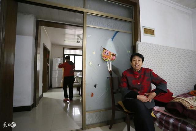 爸媽住進老婆陪嫁婚房，為什麼丈母娘硬是要把他們趕出去？