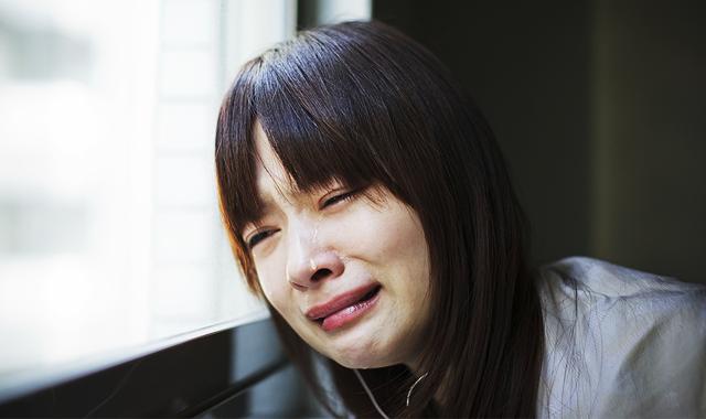 愧對爸媽怪自己當初傻，嫁給一家子白眼狼