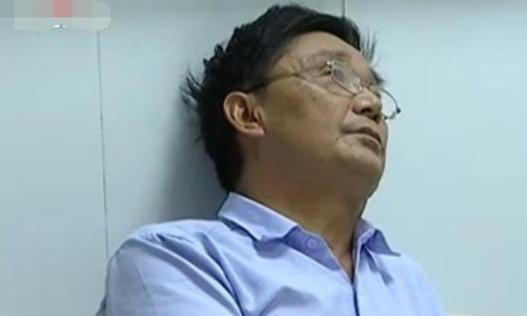 父親出軌與家庭決裂，現生病等錢治，兩兒子見死不救還要寫斷絕書
