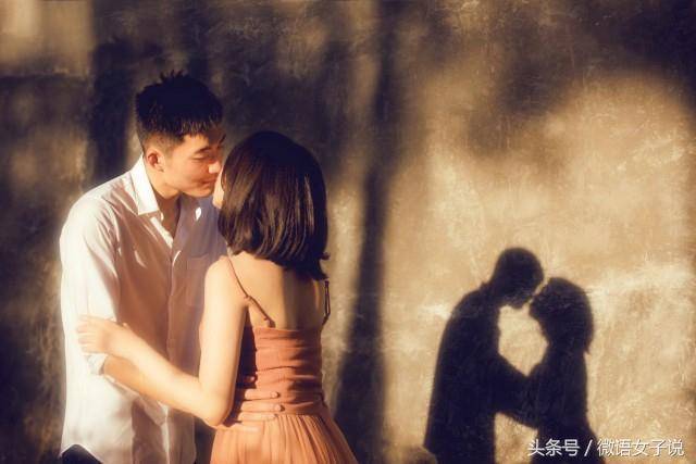 老公走了我把公婆接來同住，小姑子出嫁當天給我磕頭，我說：離婚