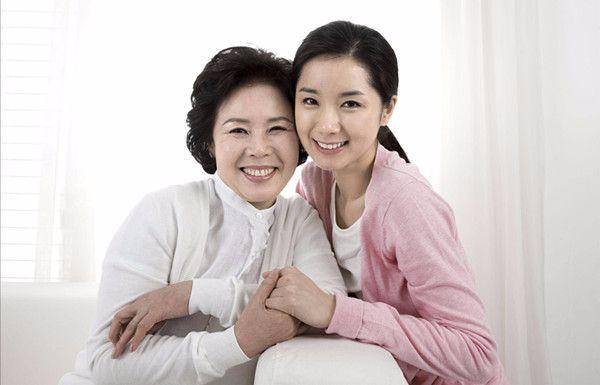我和婆婆親如母女關係非常好，人人羨慕，卻只在一夜之間就變了樣
