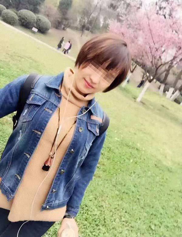 女子被鄰居家的狗咬了，鄰居準備賠償，女子卻說：你娶我啊！