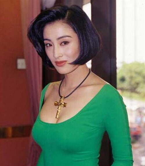 第一代星女郎「張敏」不雅照片曝光！大尺度圖片瘋傳！ 