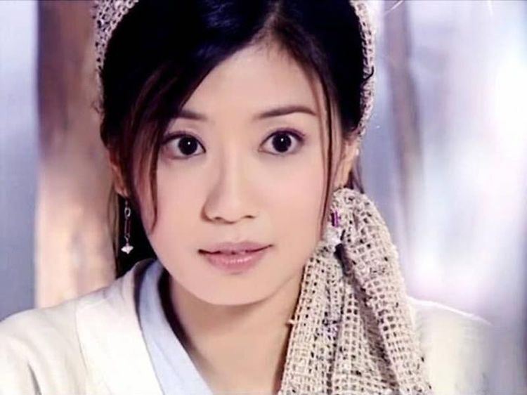 紅了16年，今44歲穿得像18歲，臉上仍有這個年齡應有的優雅