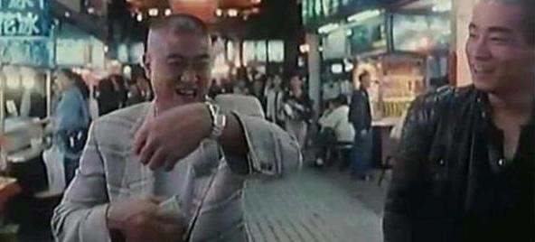 柯受良去世，家人沒錢辦葬禮，港臺200多名明星到場送別並捐款，沒想到張學友捐20萬，他卻只捐……令人唏噓！