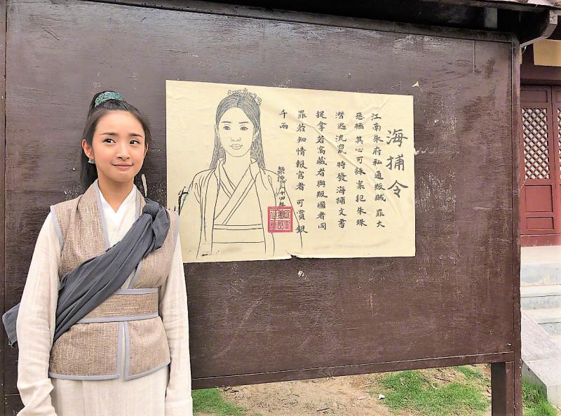 林依晨上節目被前輩問：「你十幾？」她凌晨PO文附照「機智回答」被粉絲推爆！