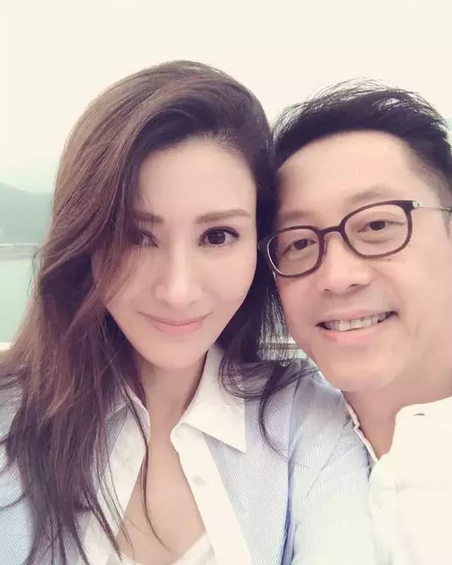 演藝圈豪門闊太過年照曝光！千億媳婦秀豪宅　黎姿「一桌菜」最親民！