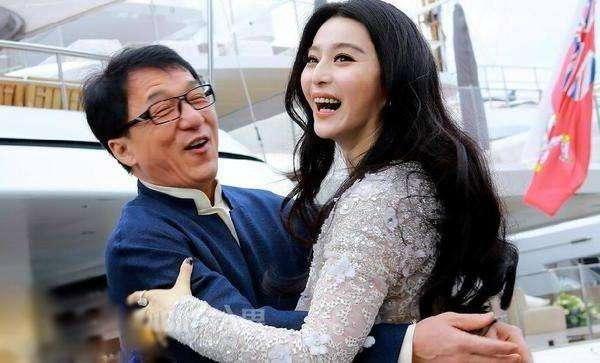 成龍的雙手抱遍了國內外女星，讓女星膽戰心驚，只有她讓成龍尷尬 