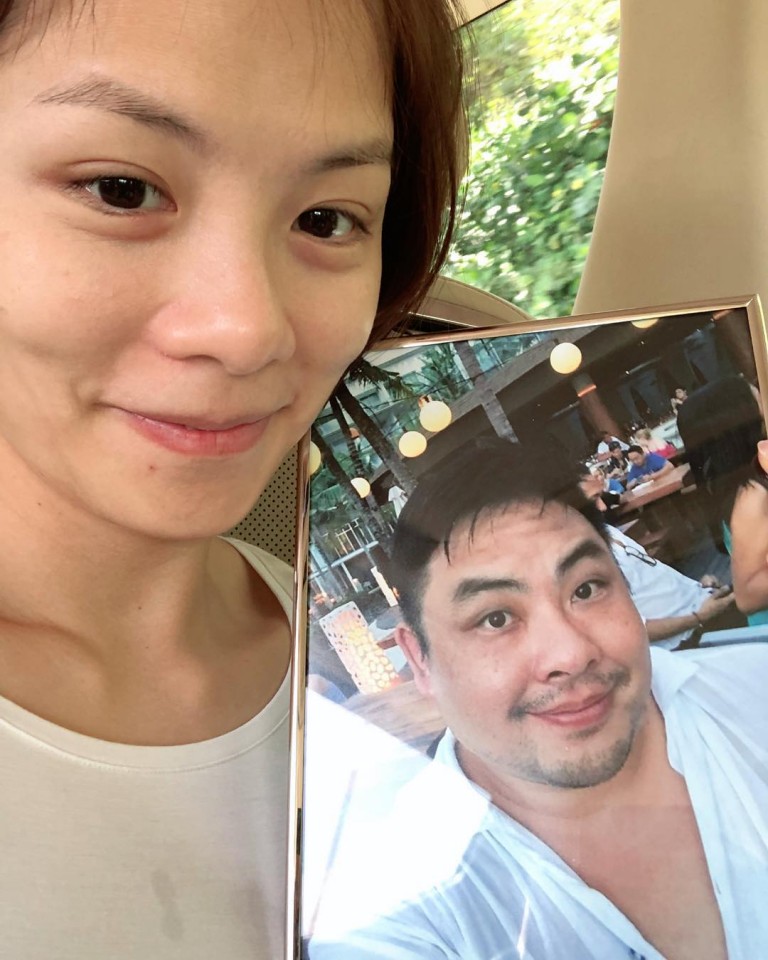 【我愛你老公…】情人節收到花，李美玲直接淚崩，原來魏國龍離世前已準備好驚喜…