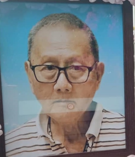 大馬歌手李佩玲父親舉殯　數度淚崩想念父親