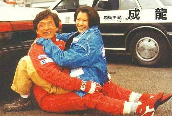 港媒爆料解開20年前誤會！成龍袁詠儀「片場結怨22年」的真相，終於水落石出！