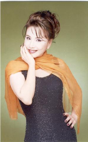 55歲李如麟未婚生女，為了家計，一天只靠10元過活！7年後近況曝光，網友：雨過天晴