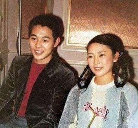 7位功夫巨星的11位漂亮老婆，多半是模特，全部認識算你厲害！