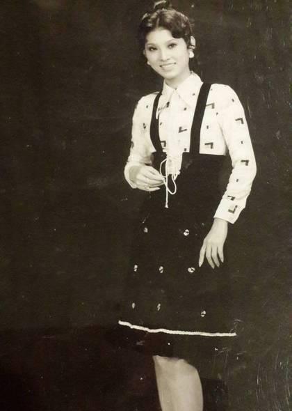 65歲司馬玉嬌與前夫兩婚兩離，家財散盡，獨自撫養兩個孩子，11年後近照曝光暴瘦認不出，網友卻說：苦盡甘來