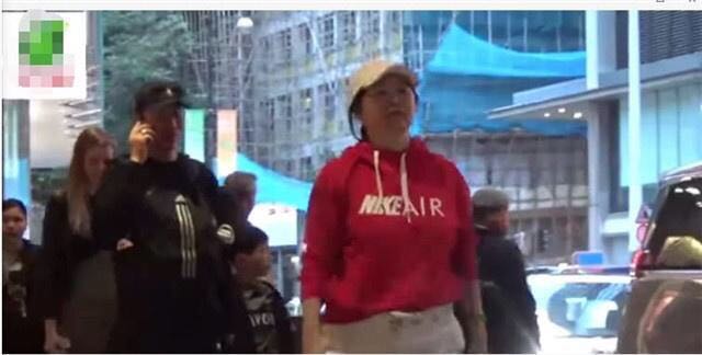 64歲林青霞被傳再婚後，現身商場血拚，爆肥到完全認不出
