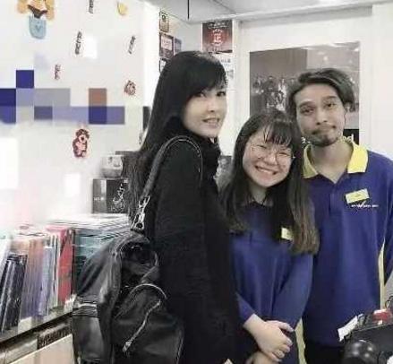 51歲的周慧敏為了抗老，一輩子不曬太陽不生娃，現如今近照曝光，長成這樣
