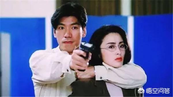 27年過去了，《逃學威龍》的十三位演員現狀如何？經典的奪命剪刀腳再也見不到了！