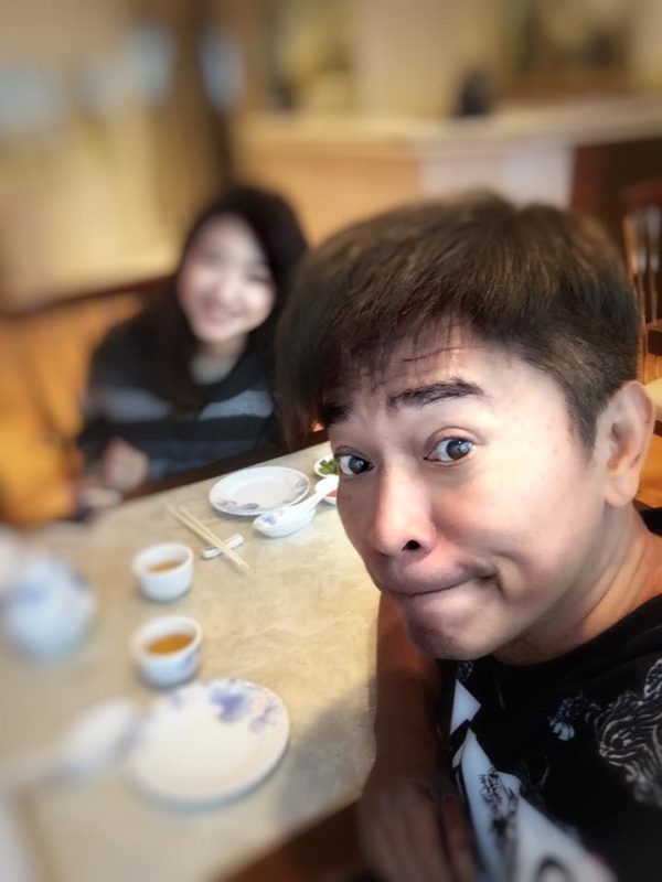 吳宗憲「二女兒正面照」終於曝光！25歲當總經理，還精通5、6國語言...網友驚呼：原來是學霸！
