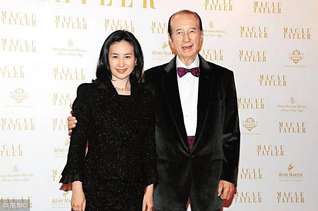 賭王何鴻燊入院後天價醫藥費被曝光！網友：不敢想像！