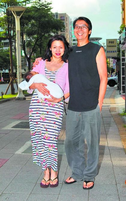 當年她被偷拍「光碟案」轟動全台！隱居國外後低調嫁台商、事隔15年近況終曝光！...