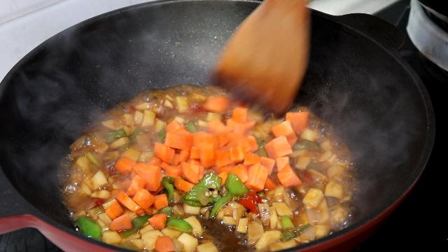 杏鮑菇新做法，又香又入味，口感比肉好，每次做兩盤都不夠吃