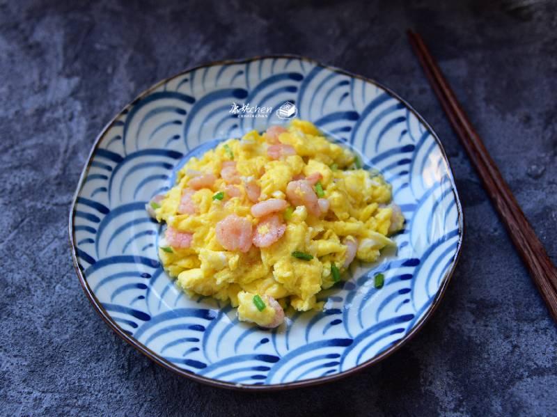 雞蛋這樣炒鮮美嫩滑，關鍵還沒有腥味，老人孩子吃補鈣還易消化！