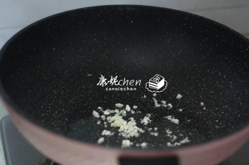 雞蛋這樣炒鮮美嫩滑，關鍵還沒有腥味，老人孩子吃補鈣還易消化！