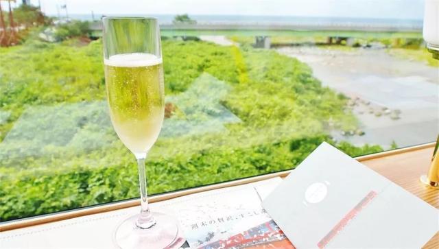 坐過日本這5列美食火車，才懂什麼是真正的食色之旅！