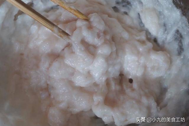 想吃魚丸不用買，自己在家就能做，鮮美滑嫩Q彈！