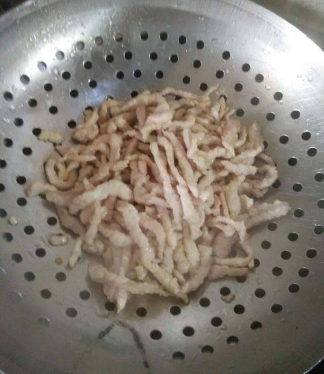 魚香肉絲炒麵，面這樣做太好吃了