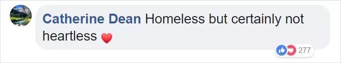 凌晨三點，醫院來了一個流浪漢，醫生們卻被門外的情景打動了...