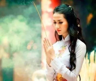 拜拜時，萬萬不能和佛祖說「這兩句話」，切記 