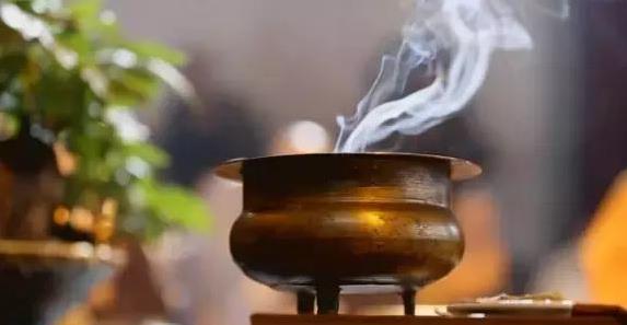 恭喜你！「夢見這些」說明你的業障消除了，以後只有好事發生