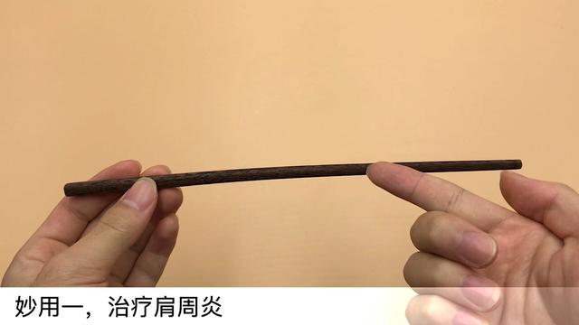 舊筷子別再扔掉了，綁根繩子掛陽台，一年能省下不少錢，快試試 