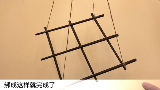 舊筷子別再扔掉了，綁根繩子掛陽台，一年能省下不少錢，快試試 