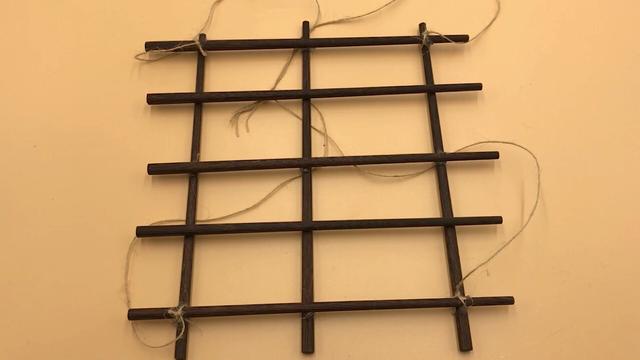 舊筷子別再扔掉了，綁根繩子掛陽台，一年能省下不少錢，快試試 