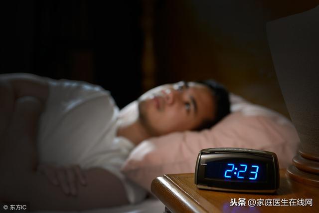 晚上睡覺前，牢記4個好習慣，若你占一個，失眠再也不會折磨你！