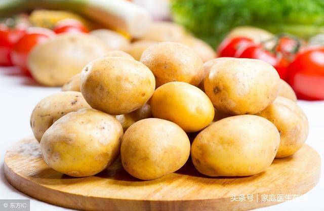 大拇指出現「這一信號」，是中風前兆！教你一套手指操如何預防中風！！