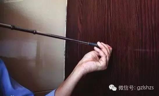 切記！不管你睡在哪裡，家也好，酒店也好，睡前一定要做「這件事」！後果真的太可怕了！ 