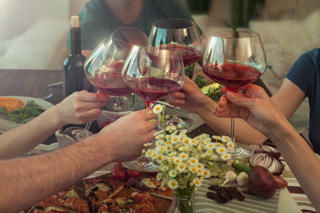 他28歲罹患胃癌末期，全因「這種飲食習慣」！父痛哭：「他就不愛惜自己的身體！」 