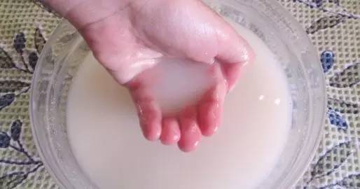淘米水不要再倒掉，一碗淘米水作用太多了，現在知道還不晚
