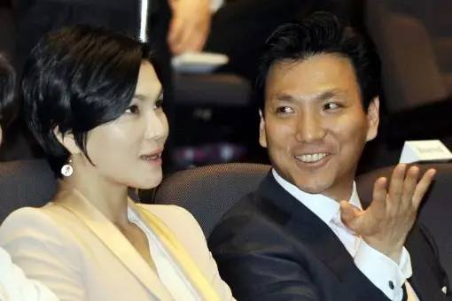 三星總栽女兒嫁保全，丈夫卻二度自殺！要求70億離婚，婚姻不幸，她還是把人生活得優雅亮麗！