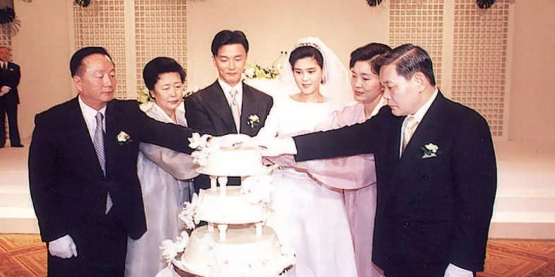 三星總栽女兒嫁保全，丈夫卻二度自殺！要求70億離婚，婚姻不幸，她還是把人生活得優雅亮麗！