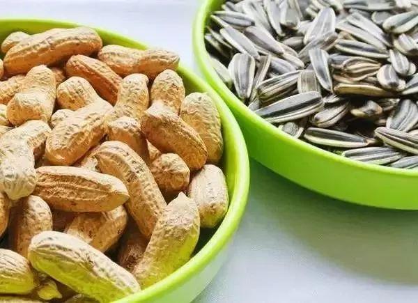 兒科專家：孩子咳嗽期間，這8類食物不能吃，只會越來越嚴重，尤其第一種很多家長不知道
