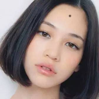 要注意！女 人 這些地方長 痣，不 能 娶，容 易 帶 綠 帽