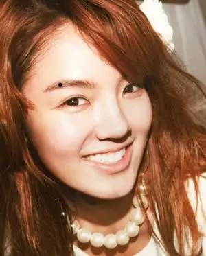 要注意！女 人 這些地方長 痣，不 能 娶，容 易 帶 綠 帽