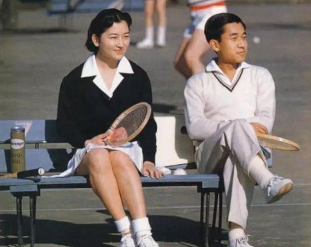 被婆婆欺負得重病，「亞洲黛安娜」晚年反擊拒絕天皇合葬，坦言：嫁給愛情，毀了我一輩子