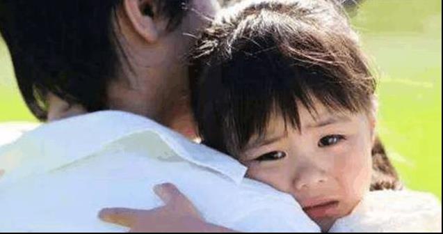 家長吼孩子，如果孩子是這種反應，說明他的人格正在悄悄改變
