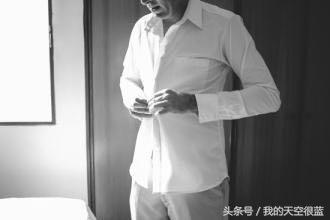 我老公帶著情人住在我隔壁逼我離婚，我只說了三個字，小三嚇的帶50萬求我別離！！
