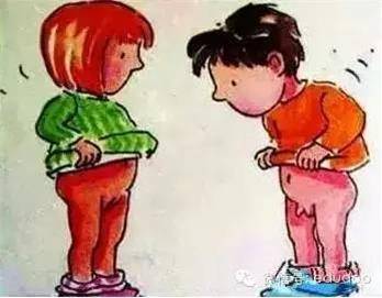 爸爸竟和女兒一起洗澡，意想不到的是媽媽竟然要赤裸著身體走進浴室！！